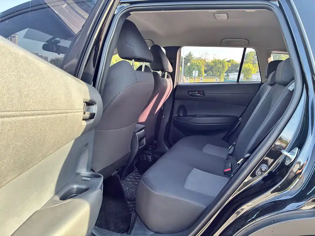 Toyota Frontlander 2023 2.0L CVT Elite