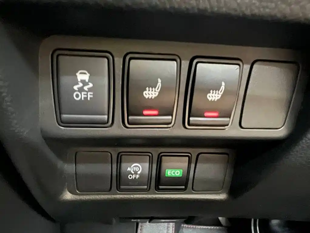 Nissan Qashqai — миниатюра 12