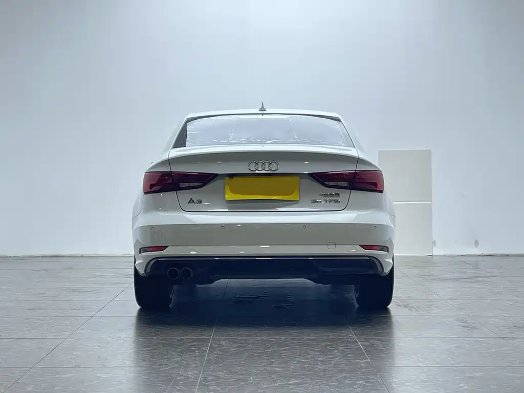 Audi A3 2018 30 Limousine 35 TFSI