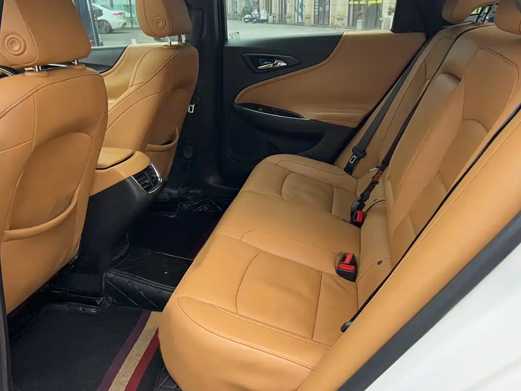 Chevrolet Malibu XL — миниатюра 6