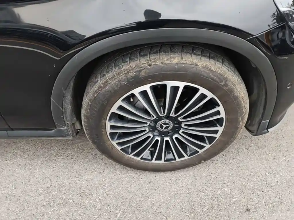 Mercedes-Benz GLC — миниатюра 12