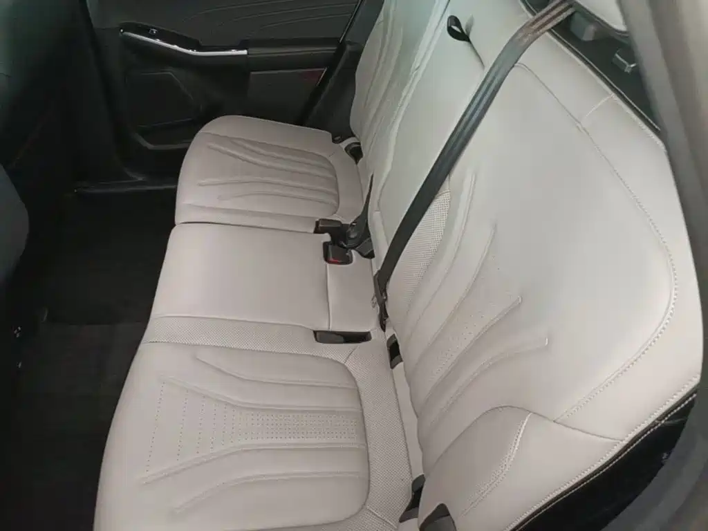 Ford Escape — миниатюра 17