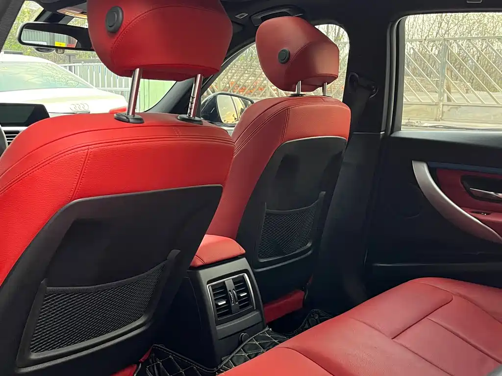 BMW 3 Series 3 2019 320i M Sport