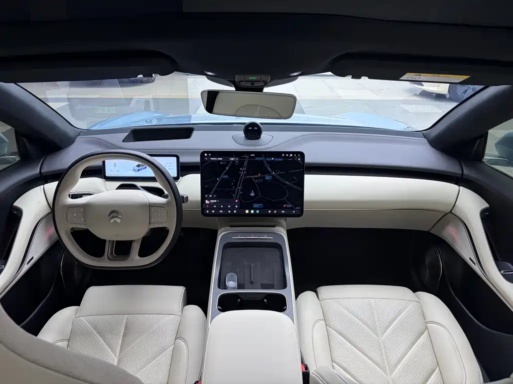 NIO ET5T 2025 75kWh Touring
