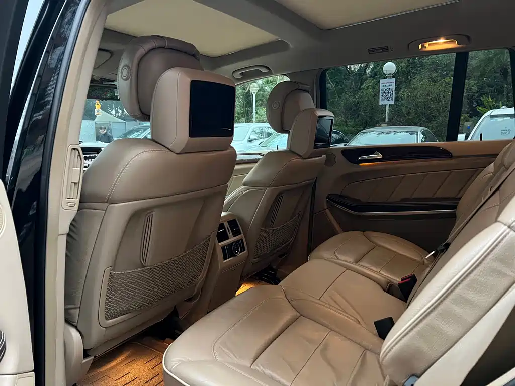 Mercedes-Benz GL 2013 GL 550