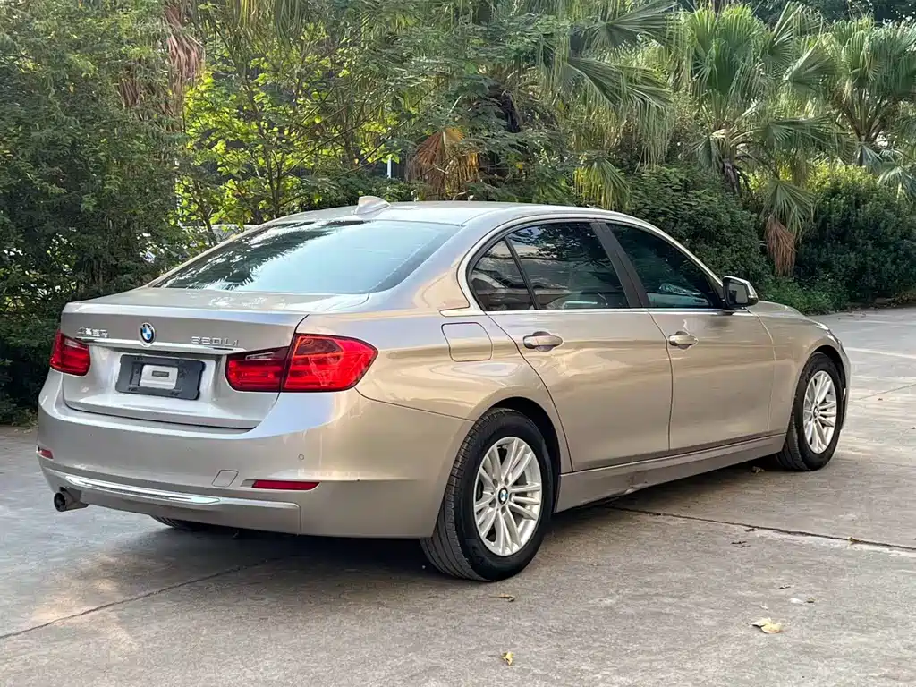 BMW 3 Series — миниатюра 6