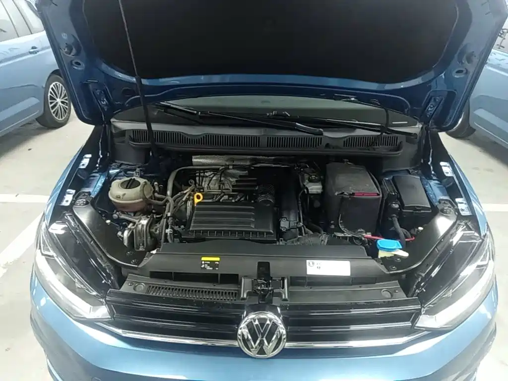 Volkswagen Touran — миниатюра 20
