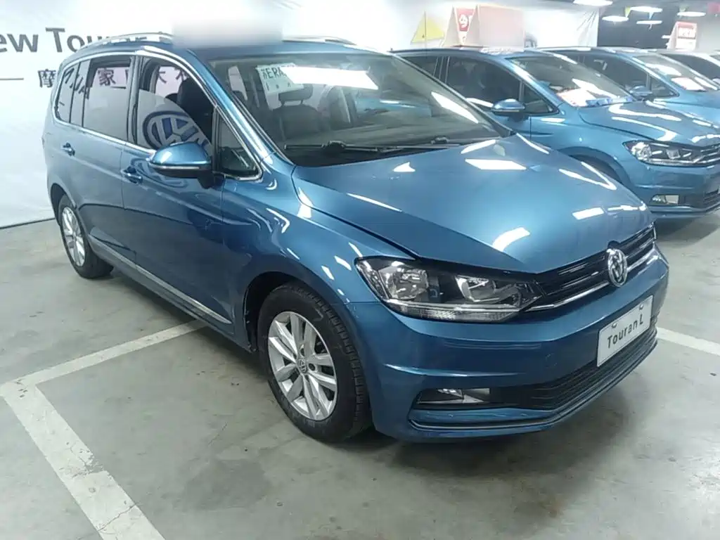 Volkswagen Touran — миниатюра 4