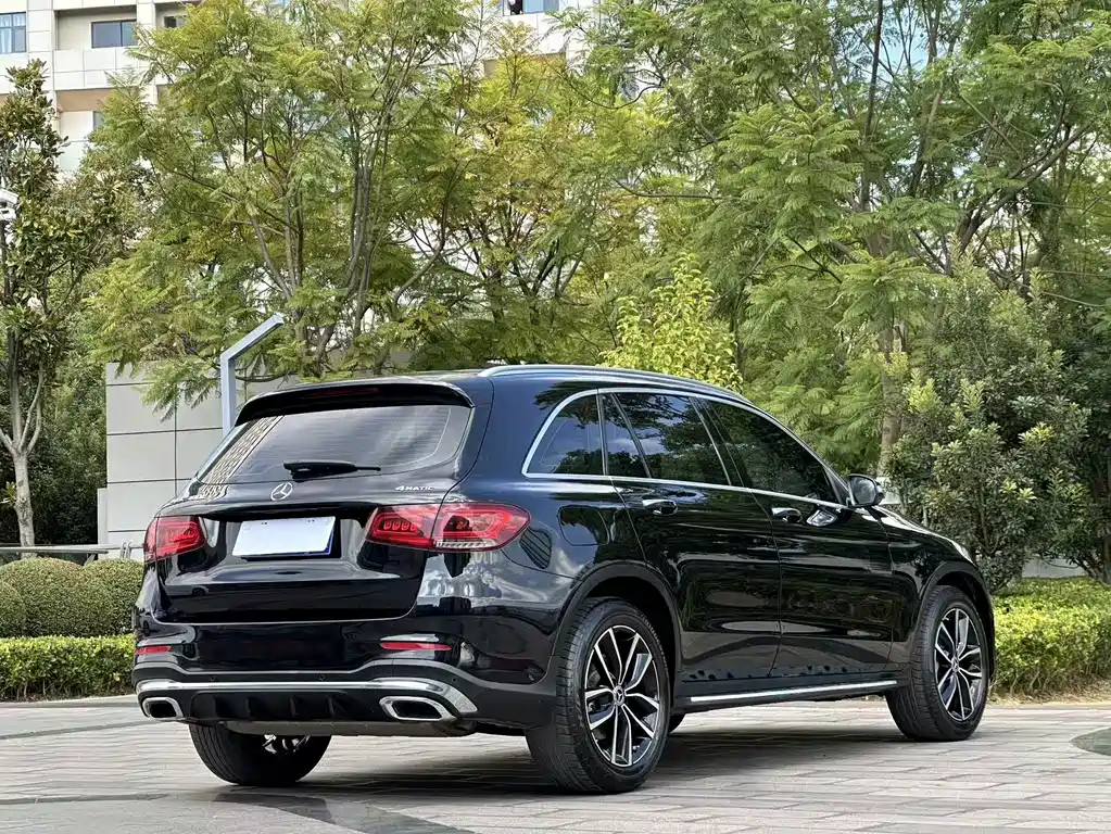 Mercedes-Benz GLC — миниатюра 9