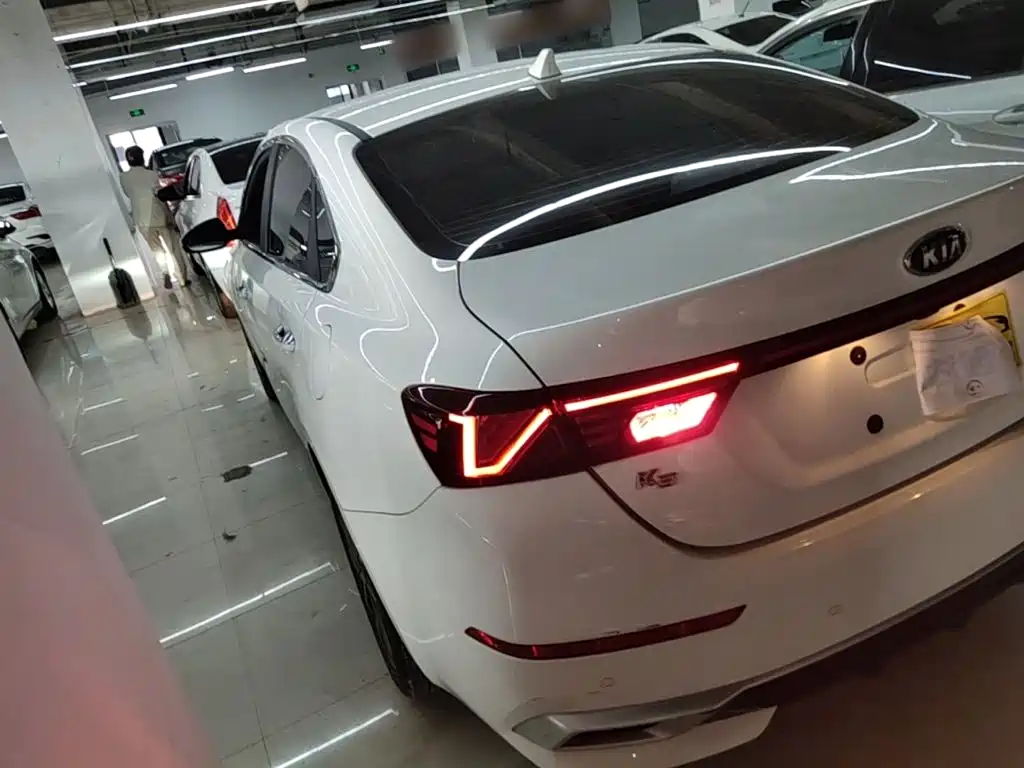 Kia K3 — миниатюра 5