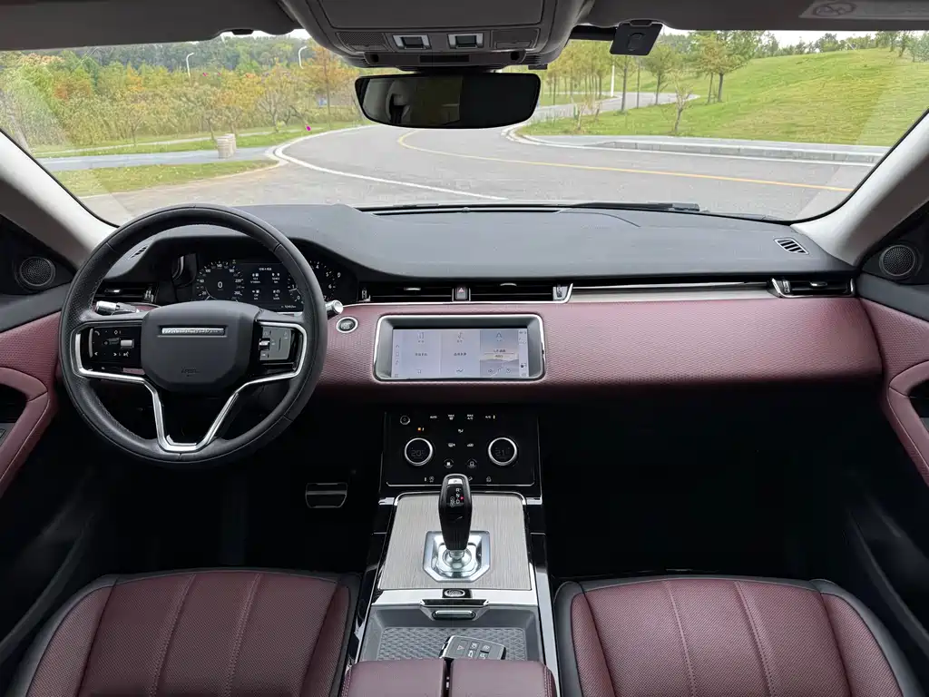 Land Rover Evoque — миниатюра 10