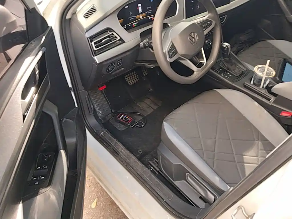 Volkswagen Lavida — миниатюра 16