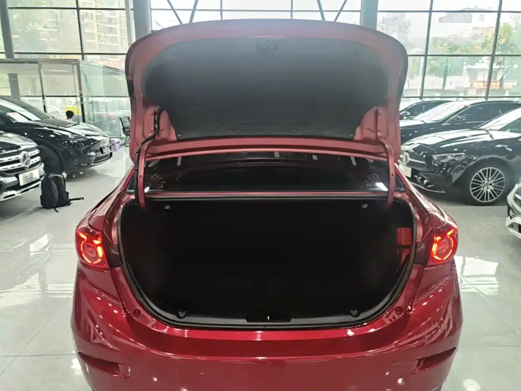 Mazda 3 Axela — миниатюра 19