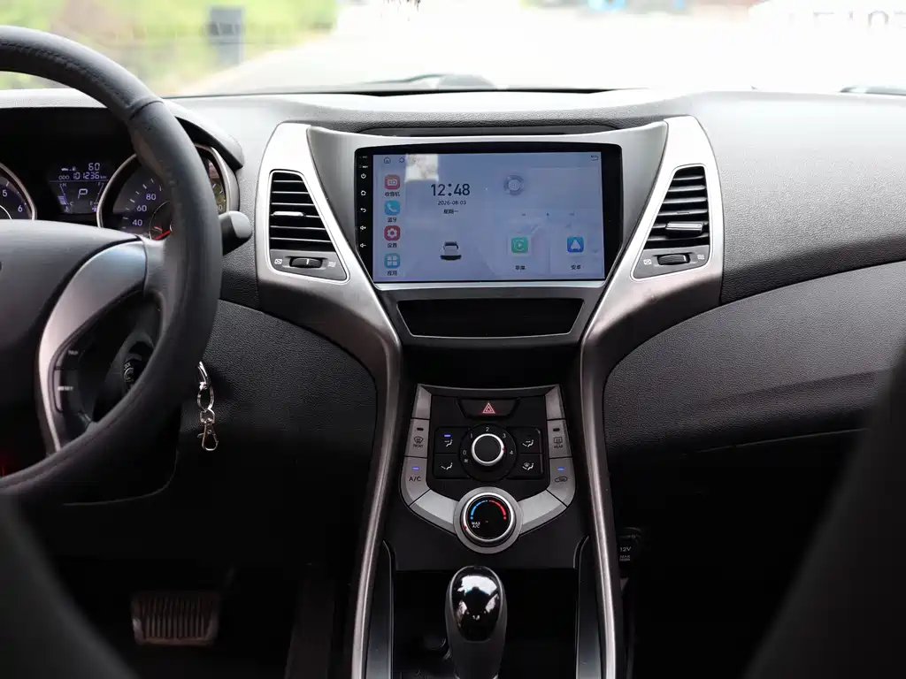 Hyundai Elantra Langdong — миниатюра 17