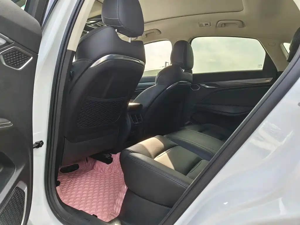 Geely Xingyue — миниатюра 9