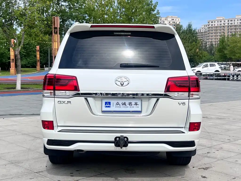 Toyota Land Cruiser 2019 4.0L AT
