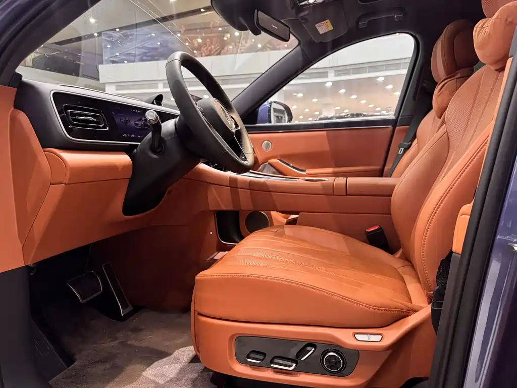 AITO ASK THE WORLD M7