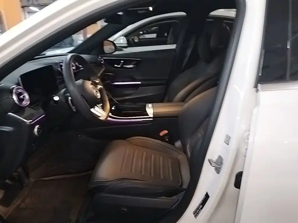 Mercedes-Benz C-Class — миниатюра 15