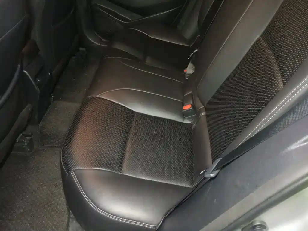 Toyota Corolla — миниатюра 13