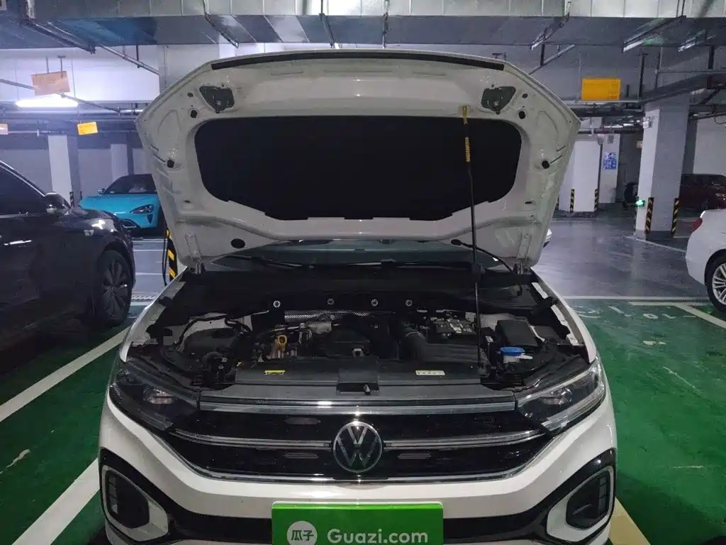 Volkswagen T-Roc — миниатюра 11