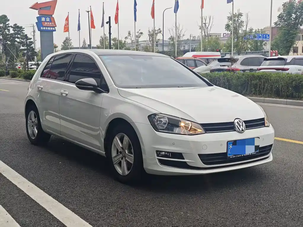 Volkswagen Golf — миниатюра 3