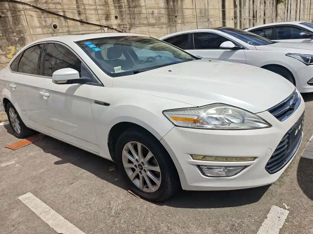 Ford Mondeo — миниатюра 3