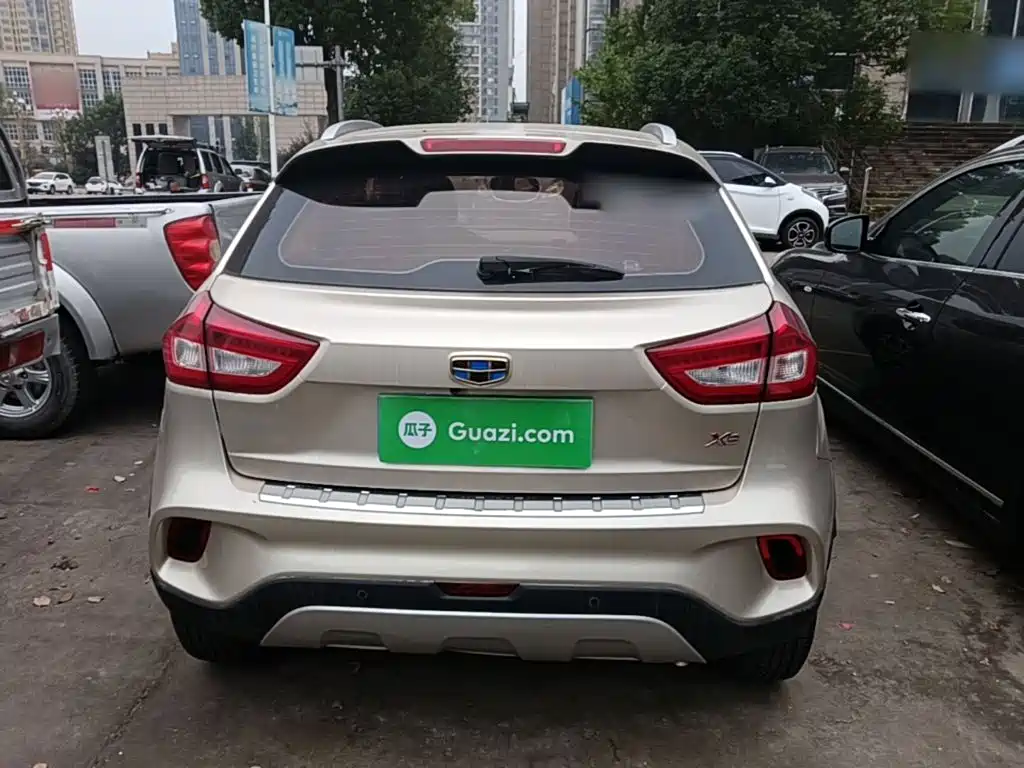 Geely Vision X3 — миниатюра 6