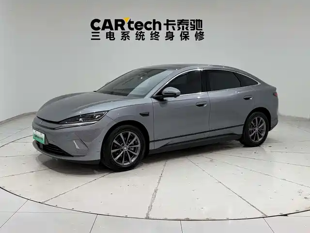2025 BYD Qin