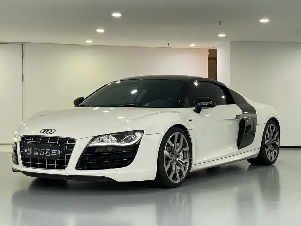 Audi R8 2012