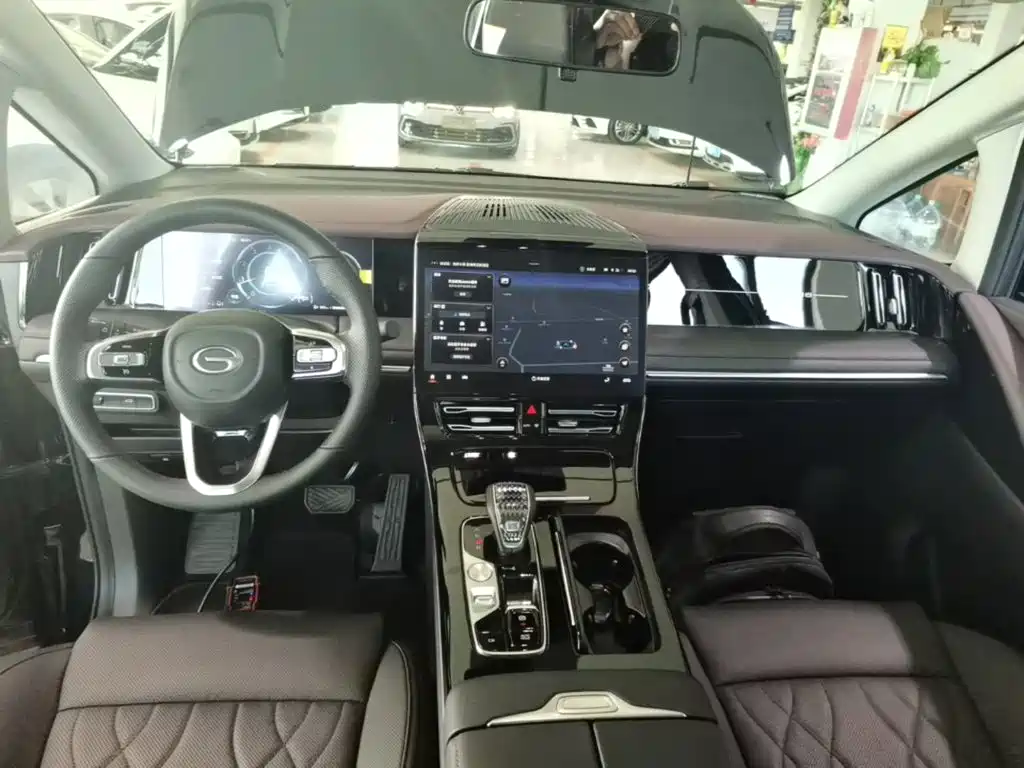 GAC Motor Trumpchi M8 — миниатюра 10