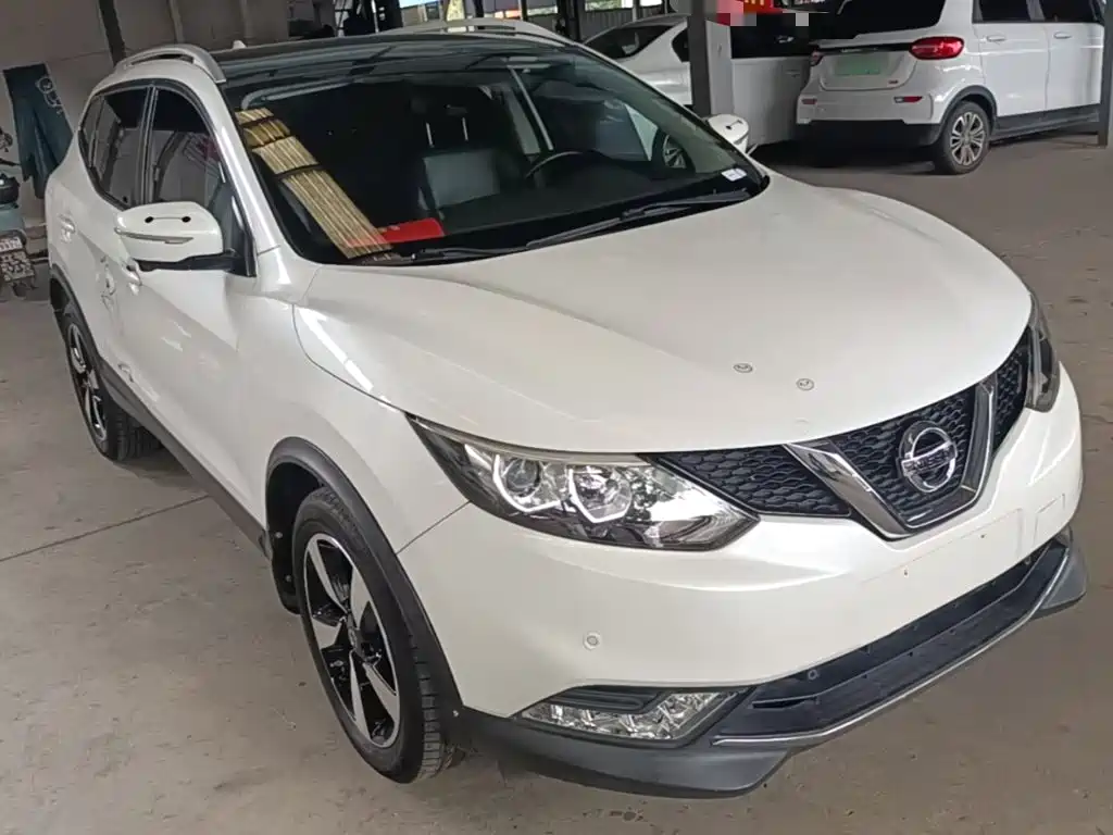 Nissan Qashqai — миниатюра 4