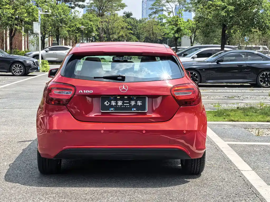 Mercedes-Benz A-Class (Import) — миниатюра 5