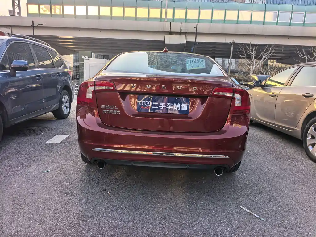 Volvo S60 — миниатюра 5