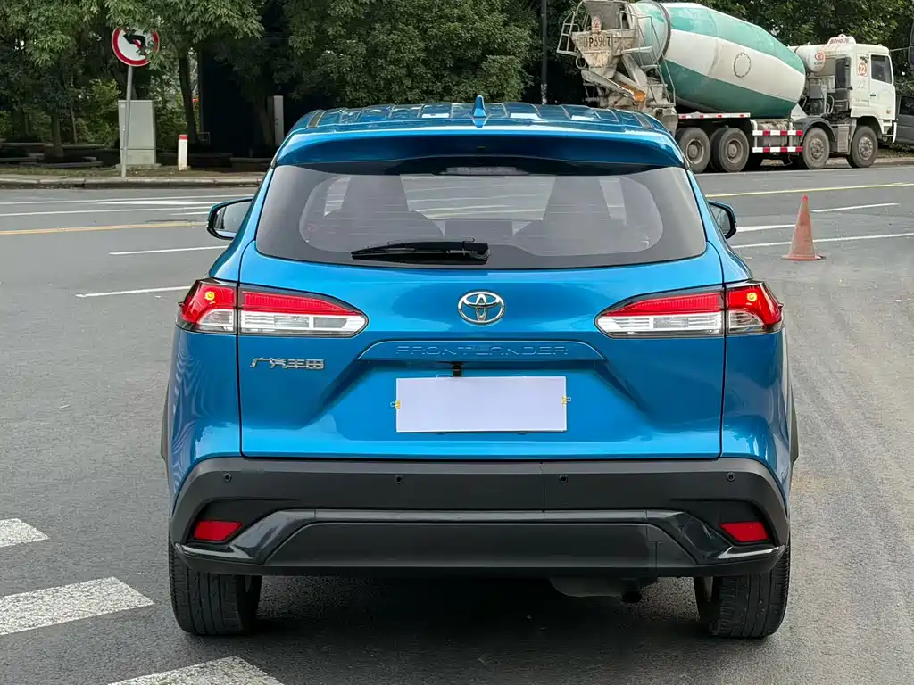 Toyota Frontlander 2022 2.0L CVT Lead