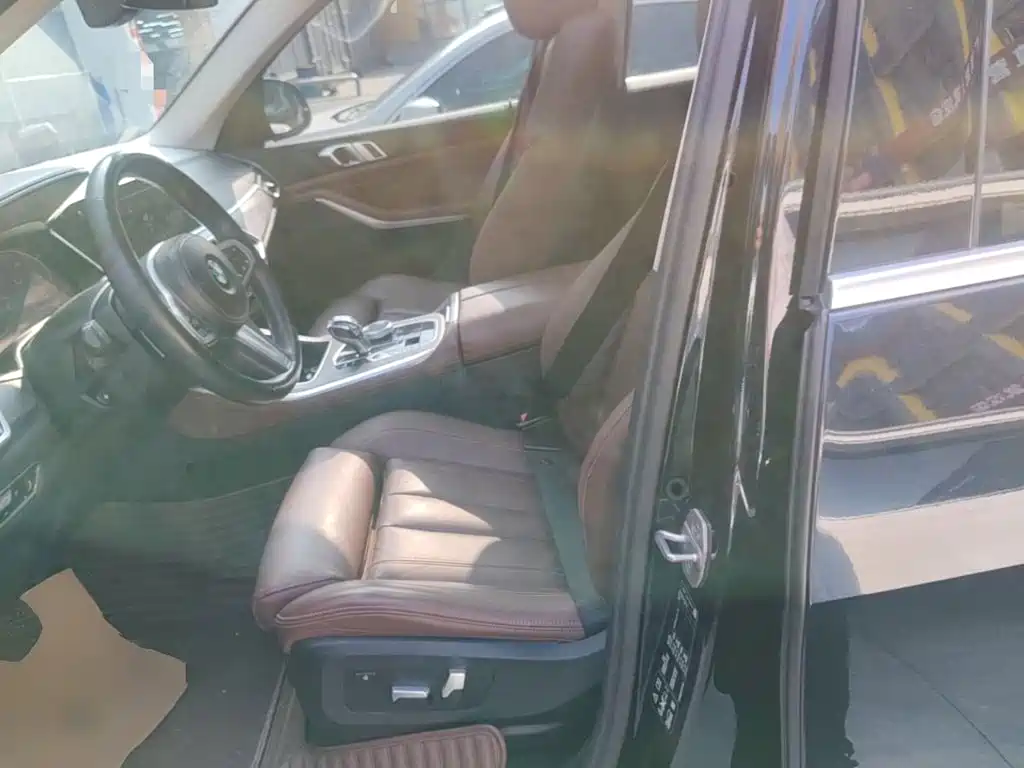 BMW X5 (Import) — миниатюра 15