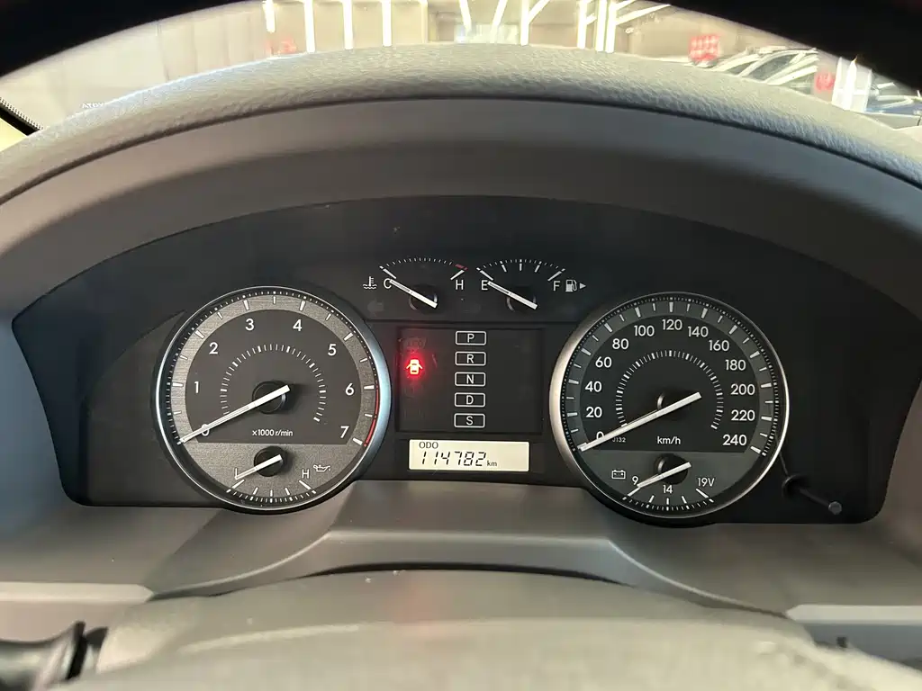 Toyota Land Cruiser — миниатюра 10