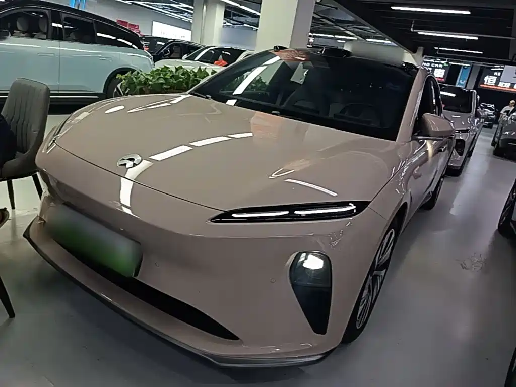 NIO ET5 — миниатюра 2