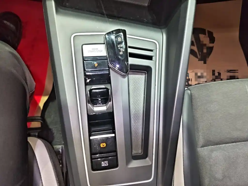 Volkswagen Golf — миниатюра 14