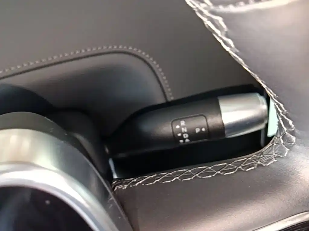 Li Auto Li L9 — миниатюра 14
