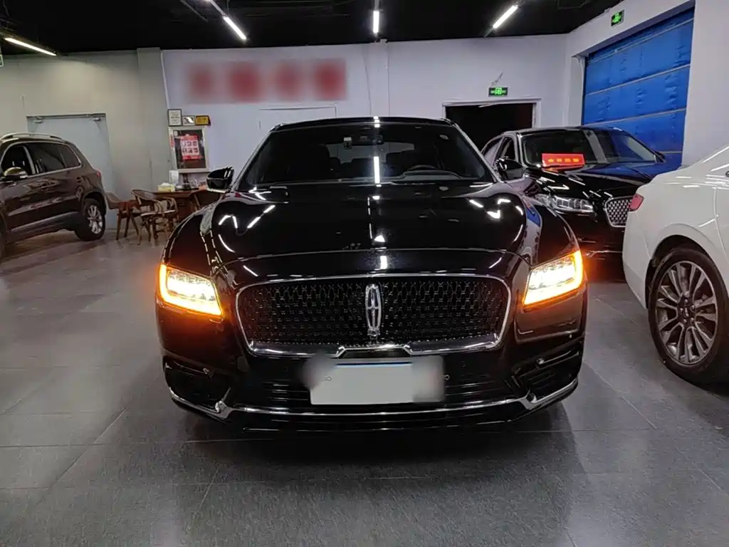 Lincoln Continental — миниатюра 3