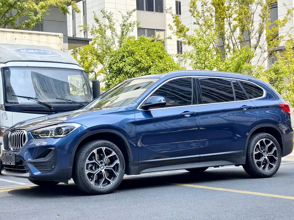BMW X1 — миниатюра 9