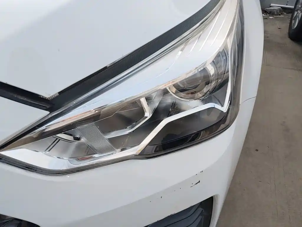 Haval M6 — миниатюра 24