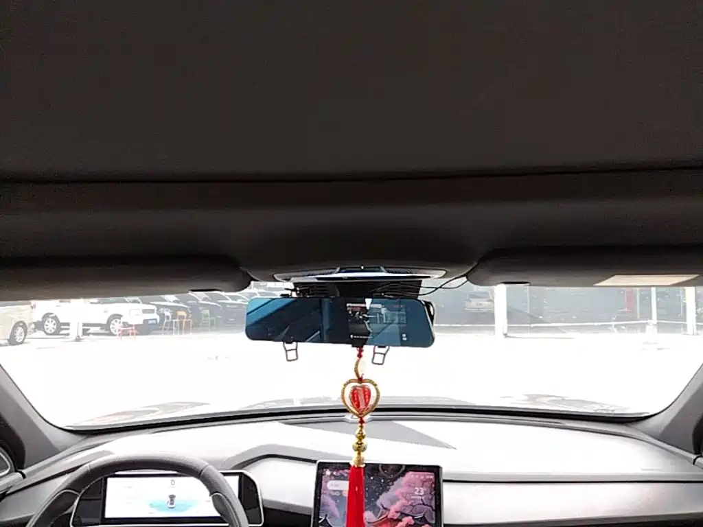 Geely Boyue — миниатюра 18
