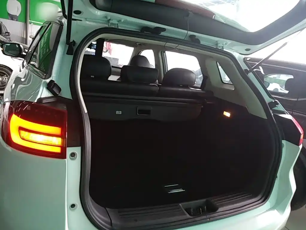 Geely Boyue — миниатюра 19