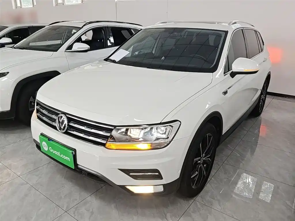 Volkswagen Tiguan L 2020 330TSI Auto 2WD Smart Dynamic Luxury Edition China VI