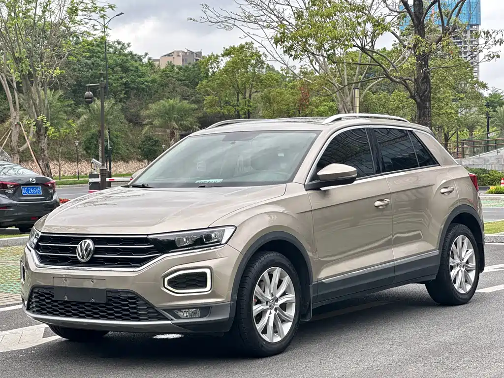 Volkswagen T-Roc 2019