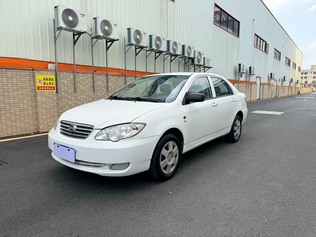Byd F3 2015