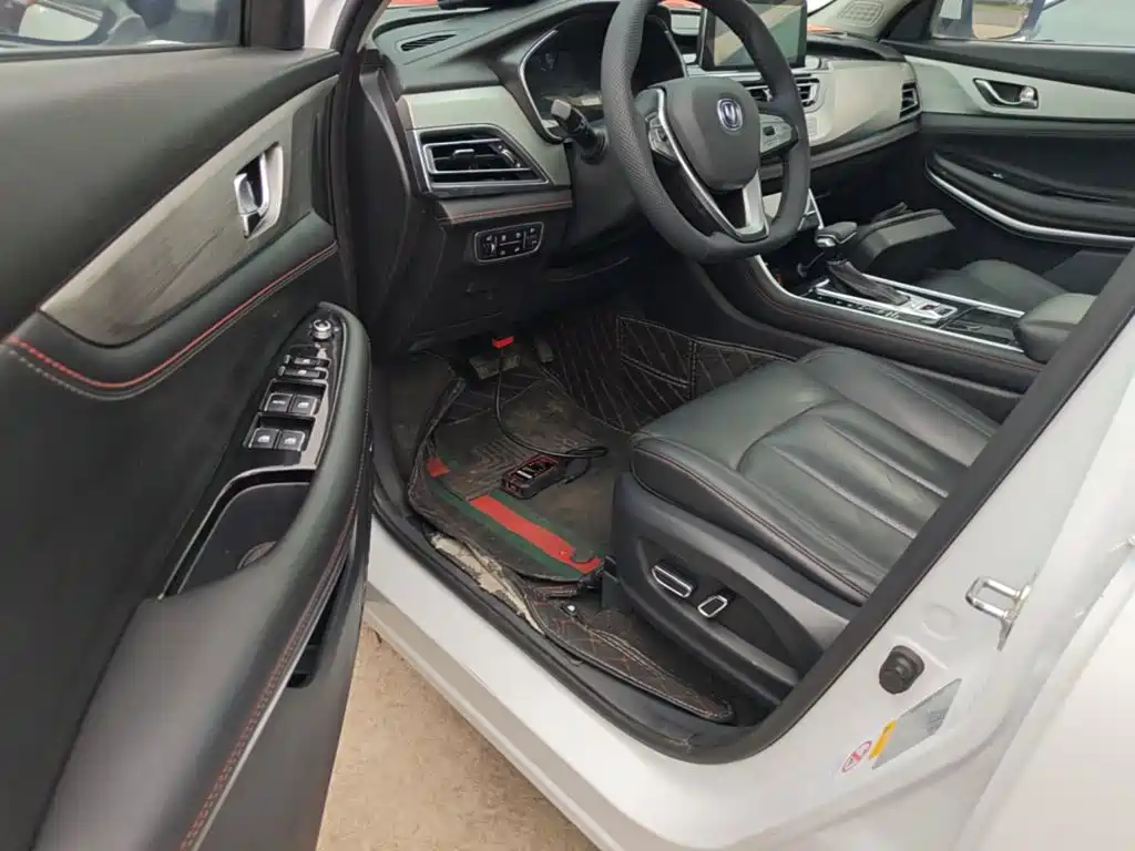 Changan CS75 — миниатюра 16