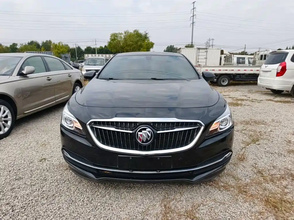 Buick LaCrosse — миниатюра 3