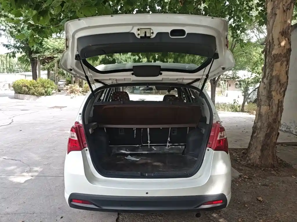Suzuki Liana A6 — миниатюра 19